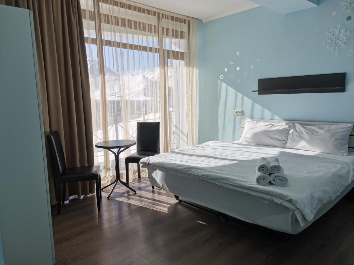 Rezohut Hotel Gudauri Luaran gambar